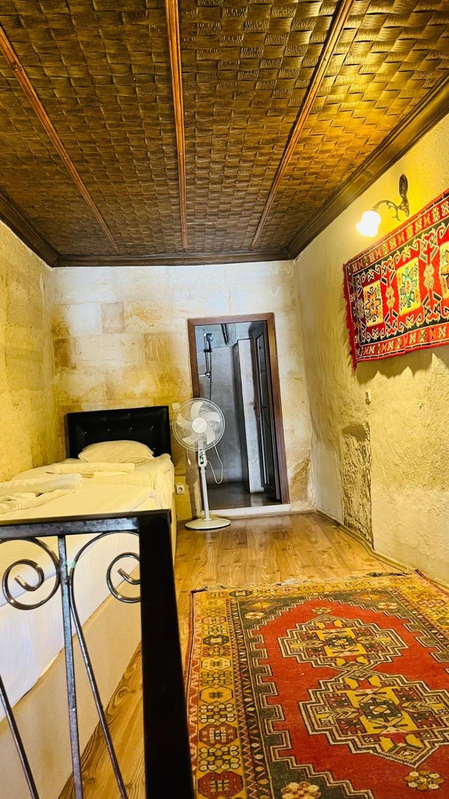 Hotel Avlu Cave House à Göreme Extérieur photo